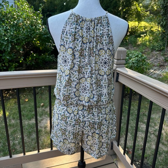 Beige Halter Top Rompers - Picture 4 of 6